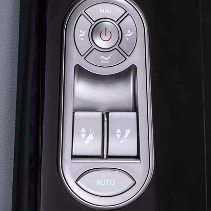 Купить Массажное кресло Casada SkyLiner, черно-серое | Изображение 8